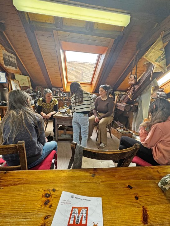 Ferienbetreuung der KiTa Waldkolonie zu Gast im Dorfmuseum Erzhausen