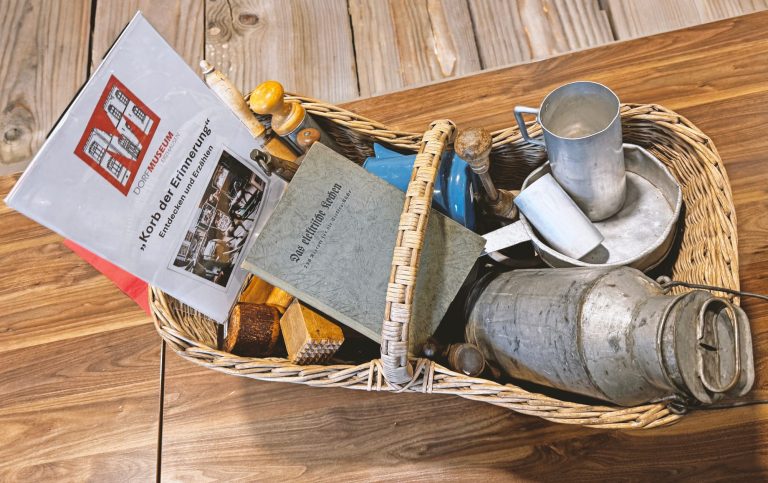 Korb der Erinnerungen - Unterwegs mit historischen Alltagsgegenständen